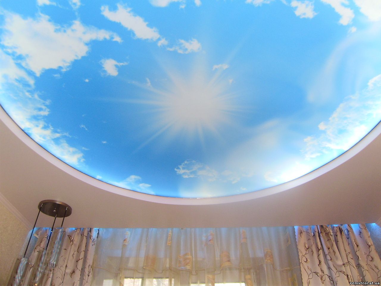 Потолок из гипсокартона круглый с натяжным потолком в нутри и подсветкой
